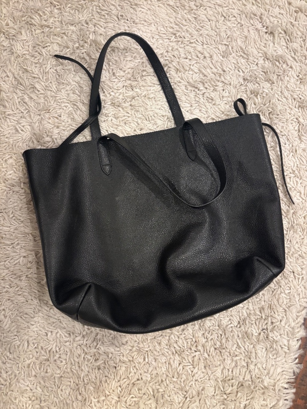 Cuyana Structured Leather Tote